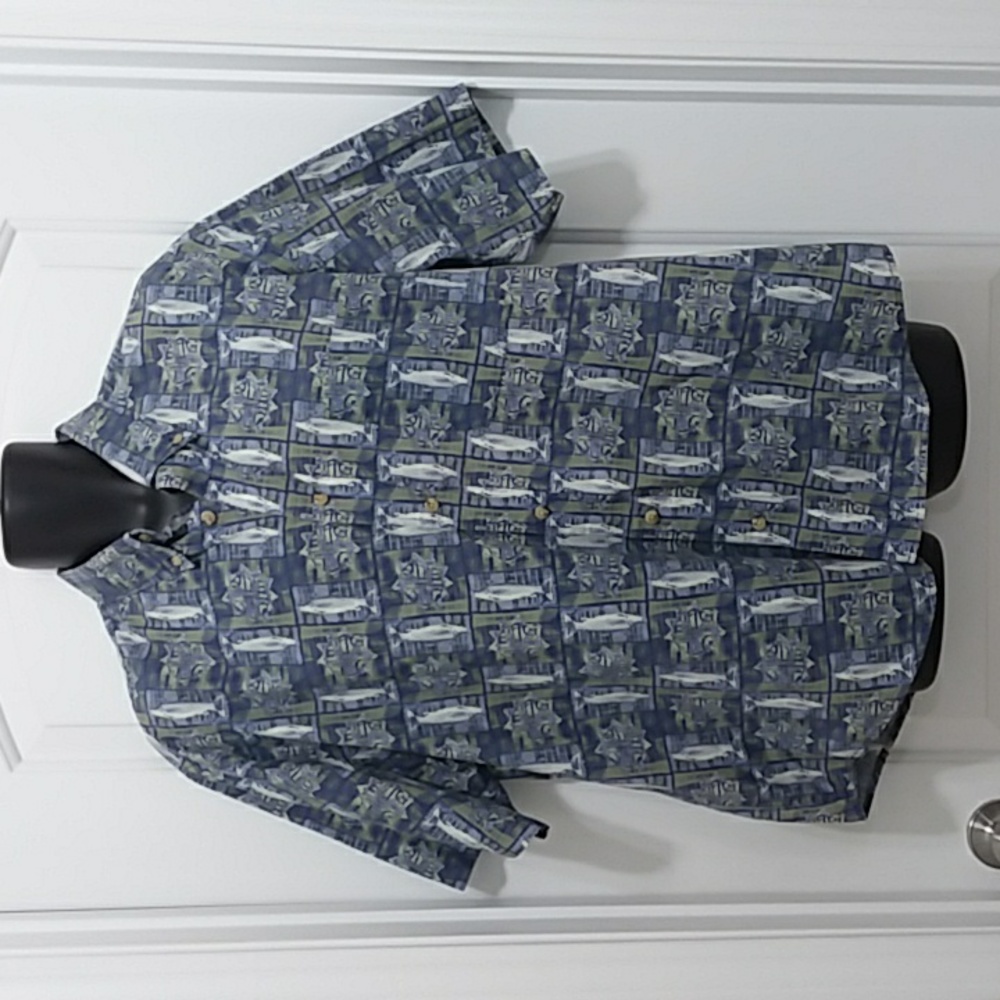 Men’s Lightweight Summer Fish Pattern Shirt